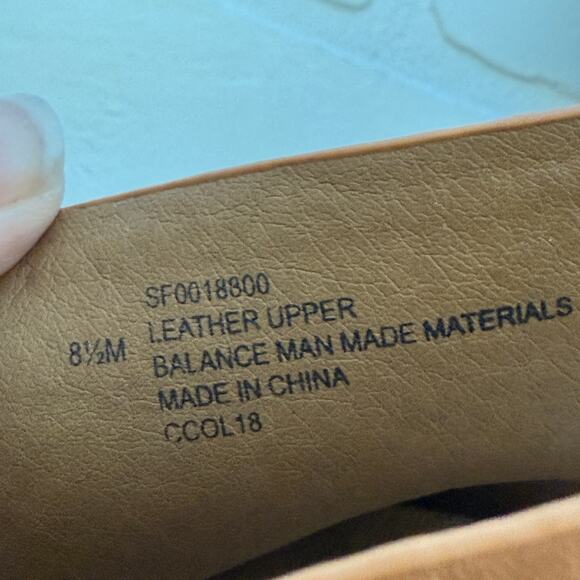 SOFFT Women's Cambry Brown Leather Block Heel Cross over Sandals sz 8.5 - Picture 7 of 7